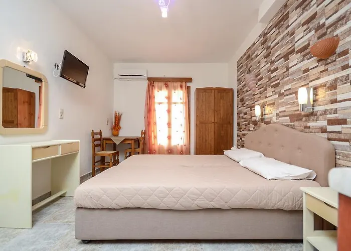 Orama * Айя-Анна