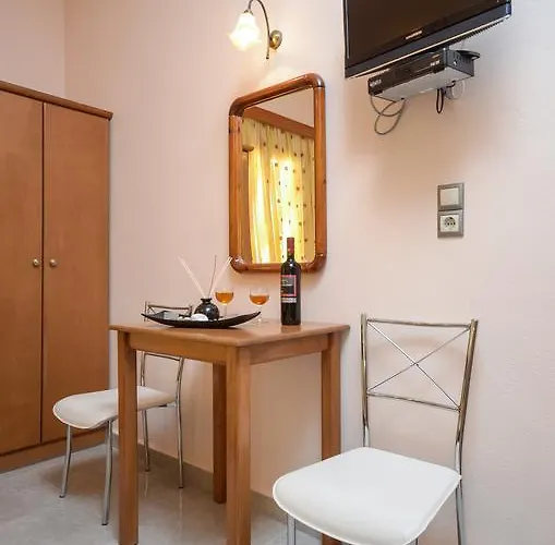 Апартаменты Orama *