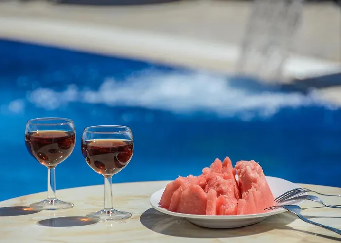 Orama Айя-Анна