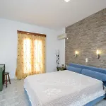 Orama Apartman *